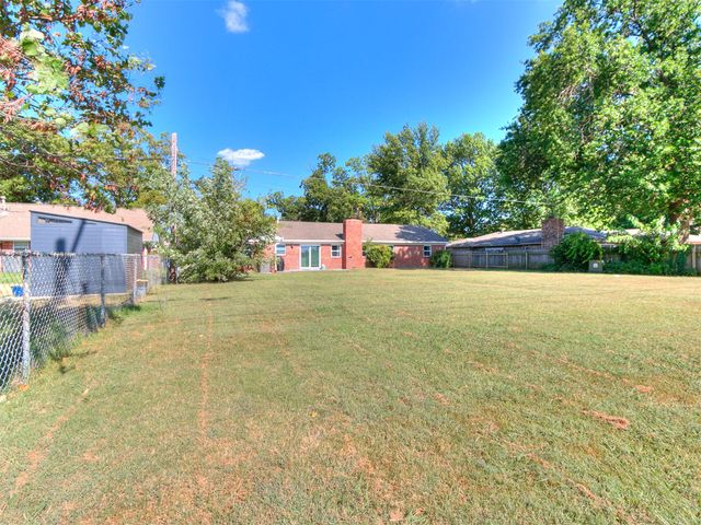 5366 S Hudson Place, Tulsa, OK 74135