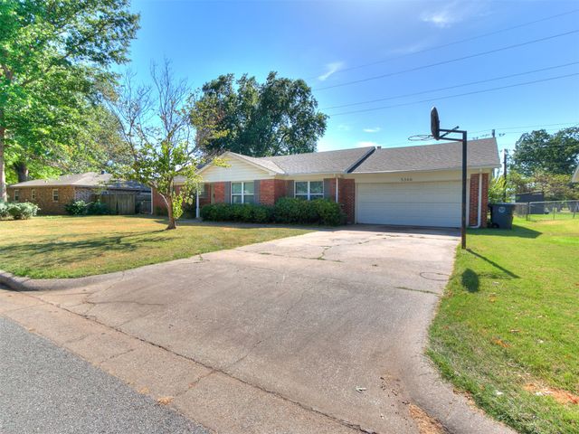 5366 S Hudson Place, Tulsa, OK 74135