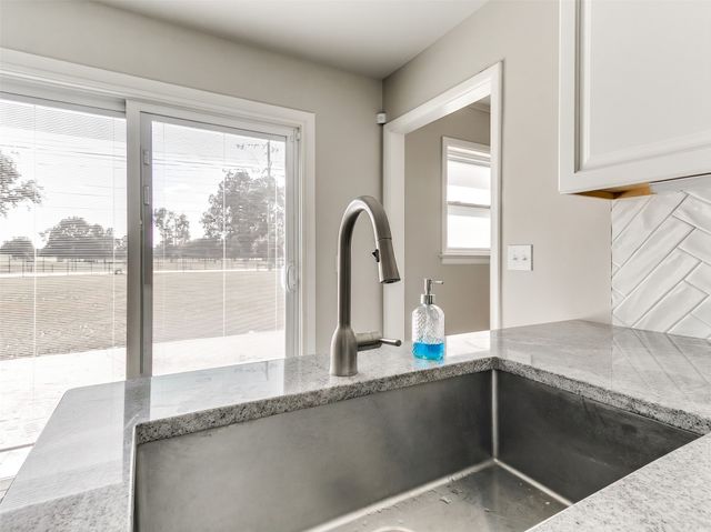 5366 S Hudson Place, Tulsa, OK 74135