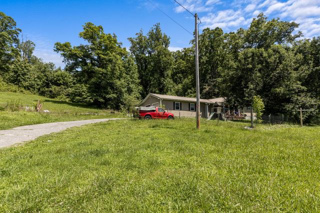 4011 Straight Gut Road, La Fayette, GA 30728