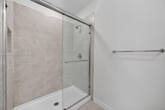 619 NE 5th St, Florida City, FL 33034