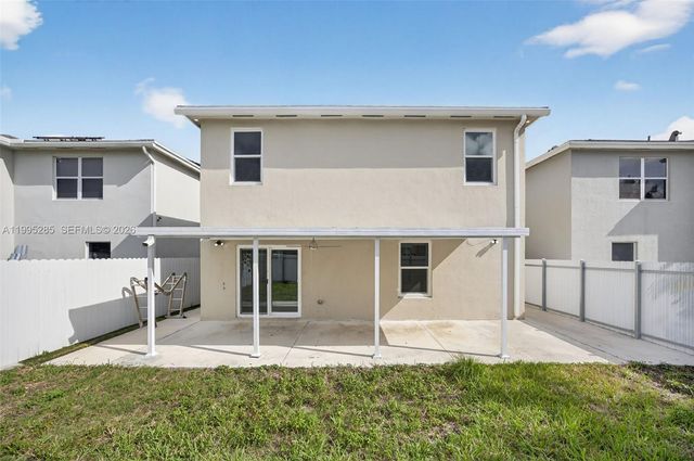 619 NE 5th St, Florida City, FL 33034