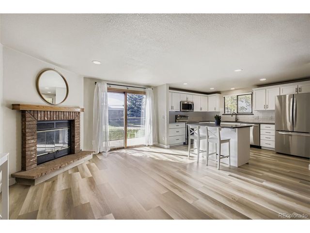 1927 Churchill Ct, Fort Collins, CO 80526