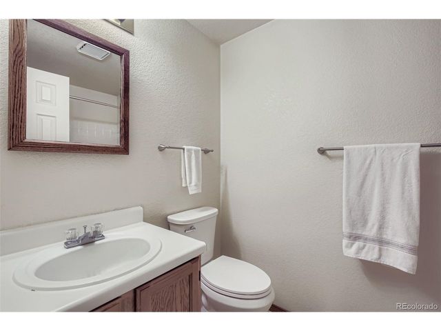 1927 Churchill Ct, Fort Collins, CO 80526