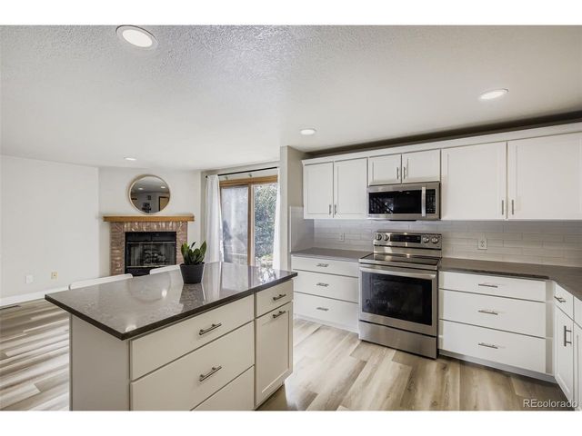 1927 Churchill Ct, Fort Collins, CO 80526