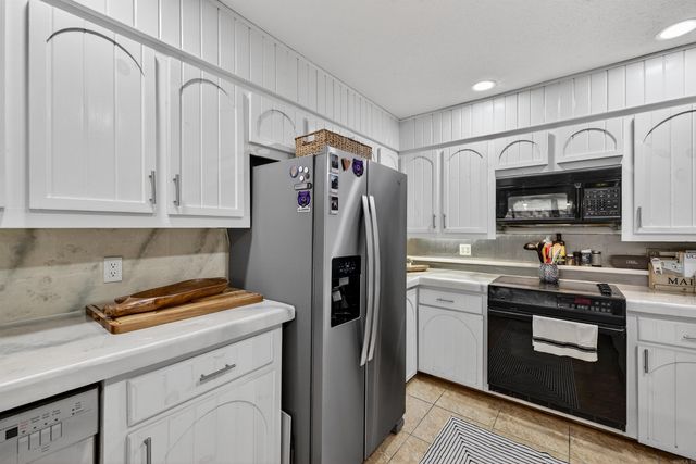 5 Havenwood Lane, Maumelle, AR 72113