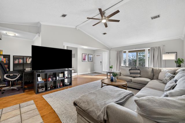 5 Havenwood Lane, Maumelle, AR 72113