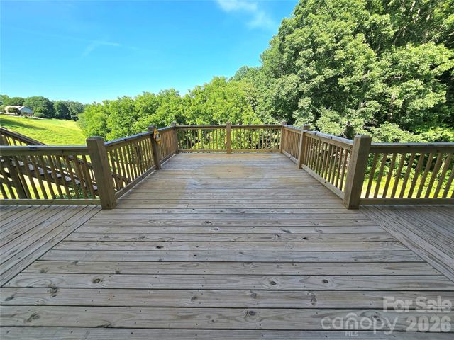 37 Justice Drive, Leicester, NC 28748