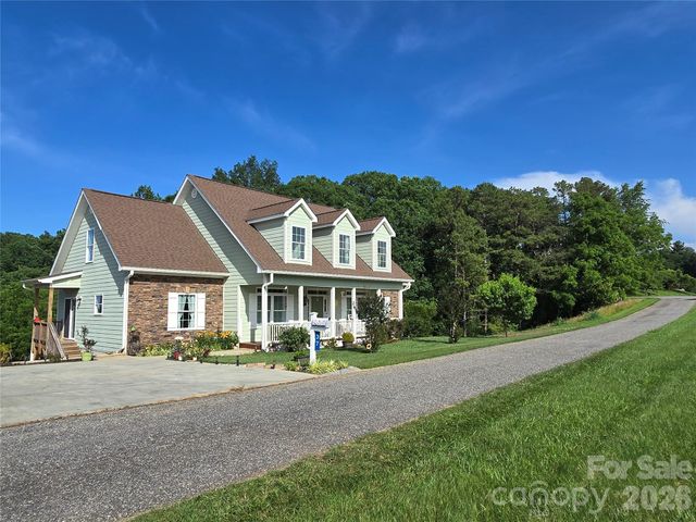 37 Justice Drive, Leicester, NC 28748