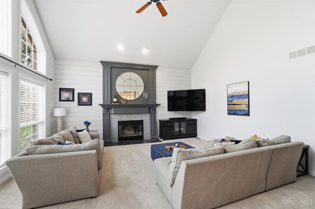 858 River Forest Drive, Hamilton Twp, OH 45039