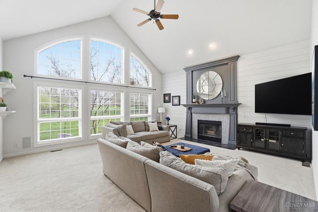 858 River Forest Drive, Hamilton Twp, OH 45039