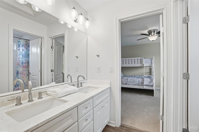 858 River Forest Drive, Hamilton Twp, OH 45039