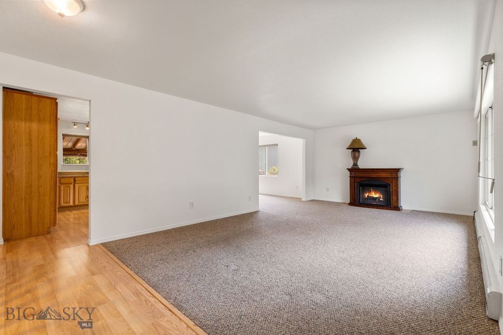 312 N 22nd Avenue, Bozeman, MT 59718 photo 5