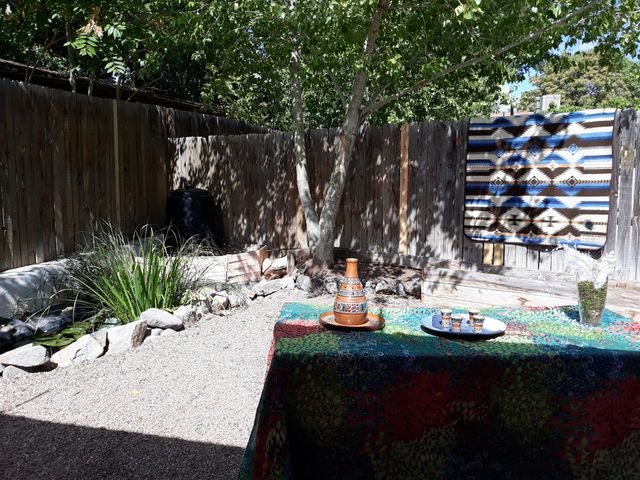 711 LEWIS Avenue SW, Albuquerque, NM 87102