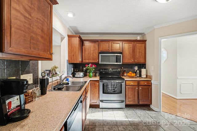 831 Raspberry Road, Stedman, NC 28391