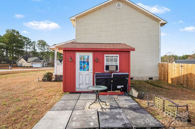 831 Raspberry Road, Stedman, NC 28391