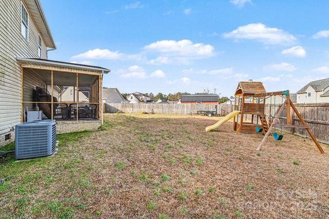 831 Raspberry Road, Stedman, NC 28391