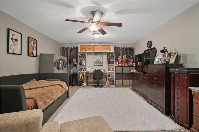 196 Brentmoor Drive, Raeford, NC 28376