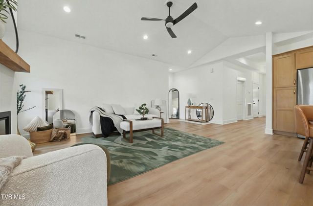 1519 &1521 Carroll Creek Road, Johnson City, TN 37615