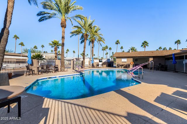 16225 N CAVE CREEK Road 85, Phoenix, AZ 85032