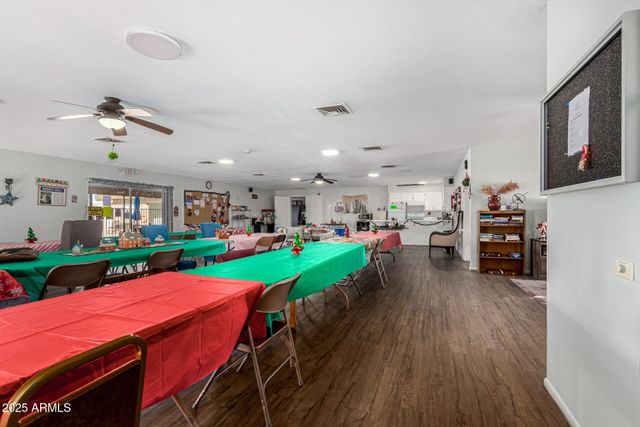 16225 N CAVE CREEK Road 85, Phoenix, AZ 85032