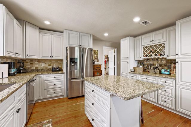 2 Mountain Climb Road, Sherman, TX 75092