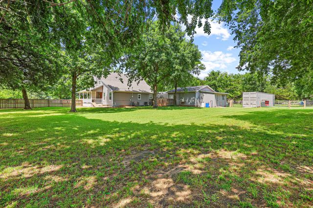 2 Mountain Climb Road, Sherman, TX 75092