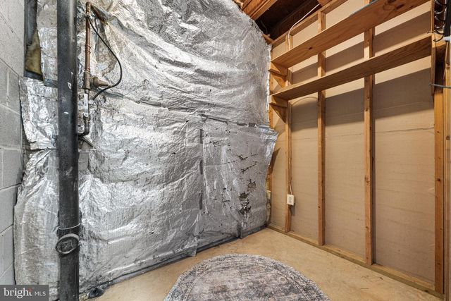 4819 CARRIAGEPARK RD, Fairfax, VA 22032