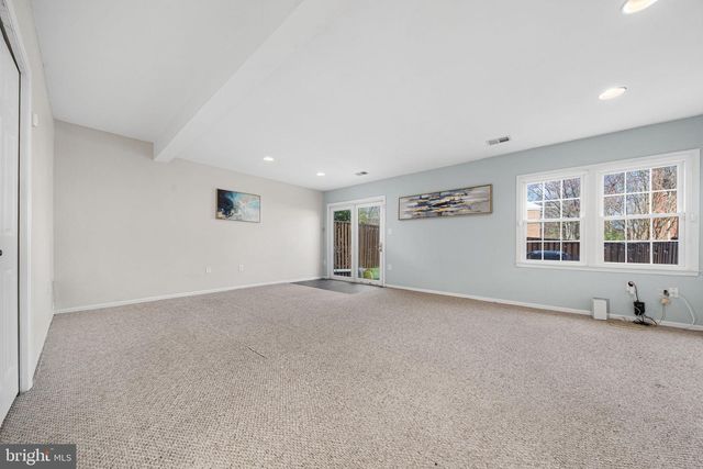 4819 CARRIAGEPARK RD, Fairfax, VA 22032