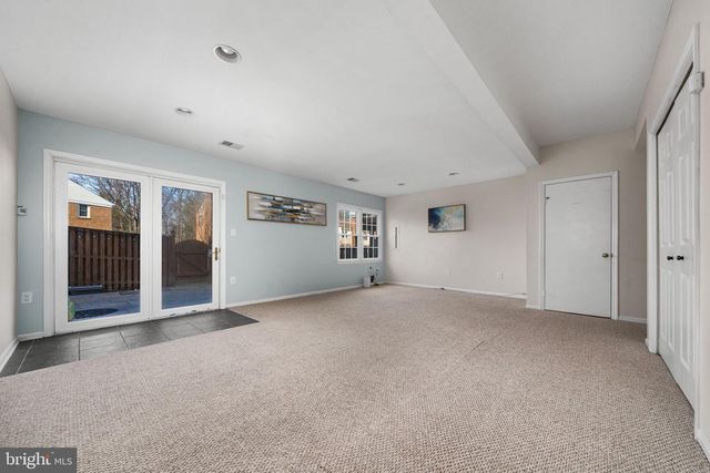 4819 CARRIAGEPARK RD, Fairfax, VA 22032