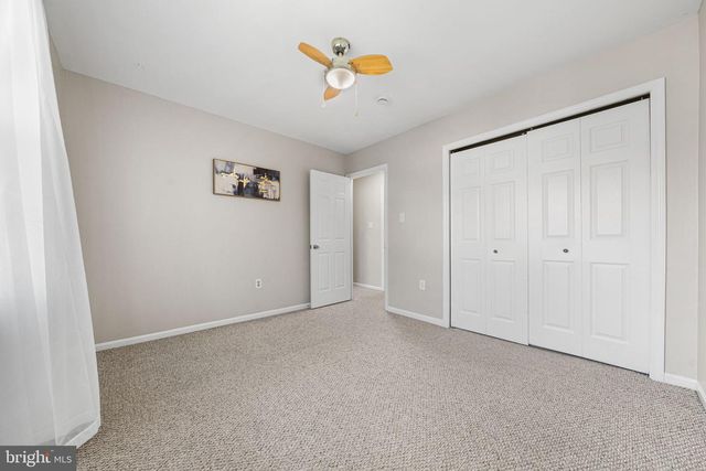 4819 CARRIAGEPARK RD, Fairfax, VA 22032