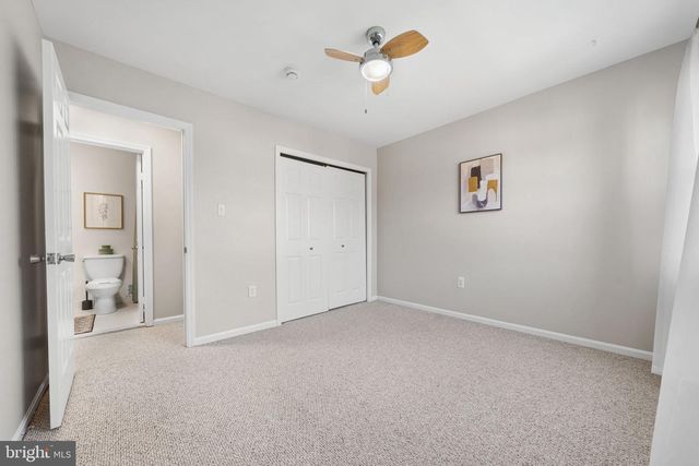 4819 CARRIAGEPARK RD, Fairfax, VA 22032