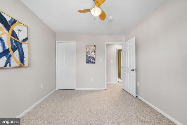 4819 CARRIAGEPARK RD, Fairfax, VA 22032