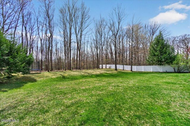 34 Guilder Place, Clifton Park, NY 12019