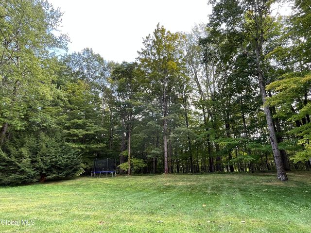 34 Guilder Place, Clifton Park, NY 12019