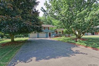 34 Guilder Place, Clifton Park, NY 12019