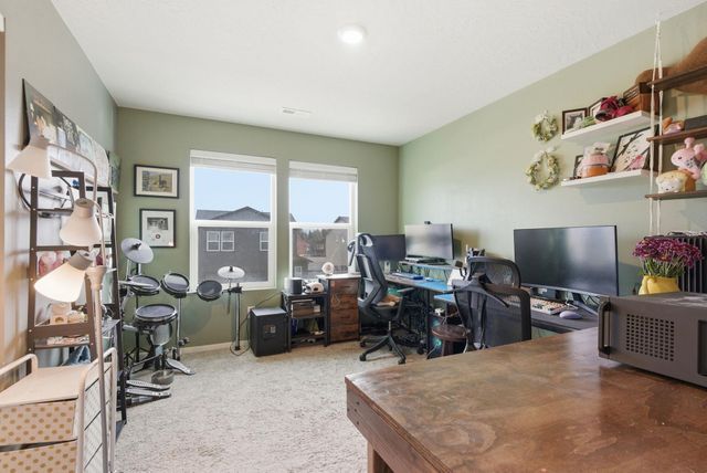 5606 W Youngstown Ln, Spokane, WA 99208