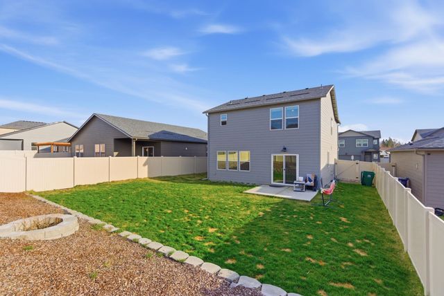 5606 W Youngstown Ln, Spokane, WA 99208