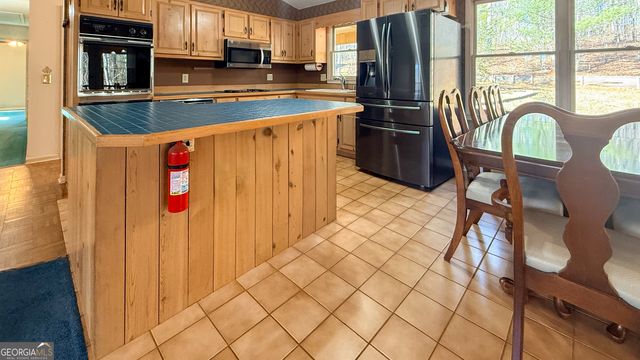 122 Muscadine Drive, Sautee Nacoochee, GA 30571