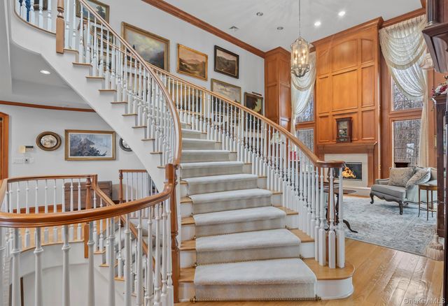 16 Reynwood Drive, Brewster, NY 10509