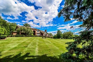 16 Reynwood Drive, Brewster, NY 10509