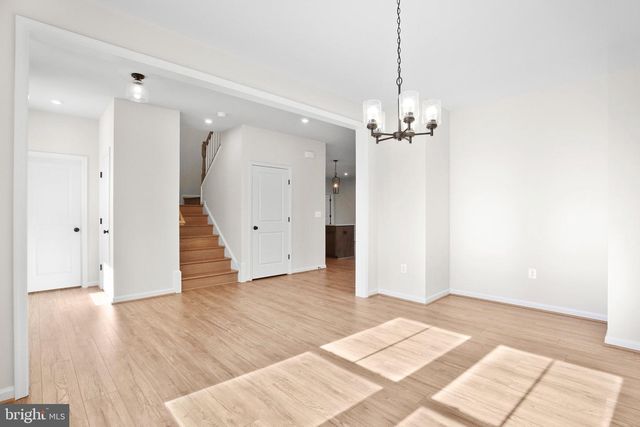 1 BLAKELY STREET, Fredericksburg, VA 22408