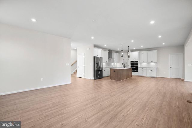 1 BLAKELY STREET, Fredericksburg, VA 22408