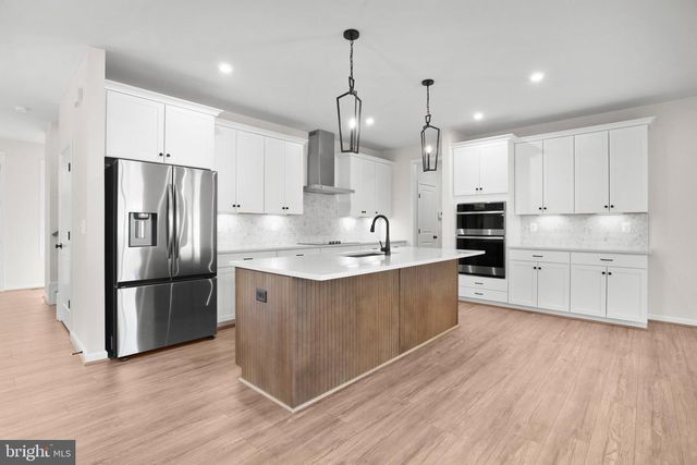 1 BLAKELY STREET, Fredericksburg, VA 22408