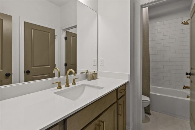 138 IveyBrooke Lane 74, Alpharetta, GA 30009