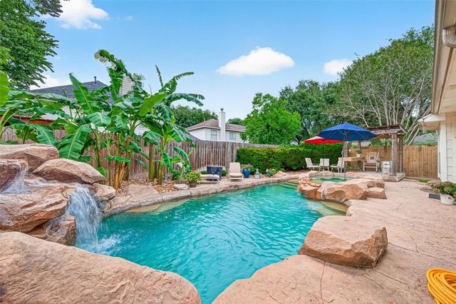 1510 Alma Court, Richmond, TX 77406