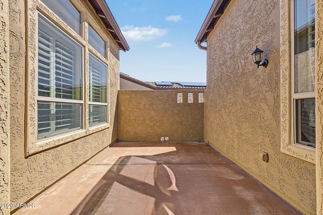 13036 W FETLOCK Trail, Peoria, AZ 85383