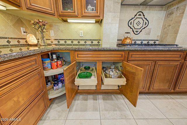 13036 W FETLOCK Trail, Peoria, AZ 85383