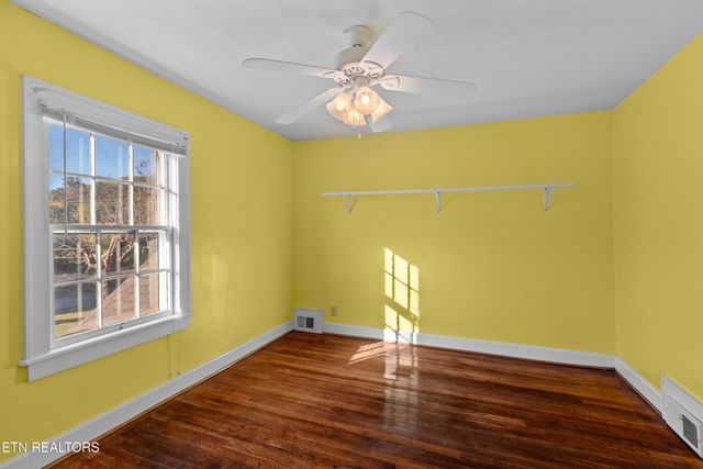 1575 Thompson Creek Rd, Morristown, TN 37813