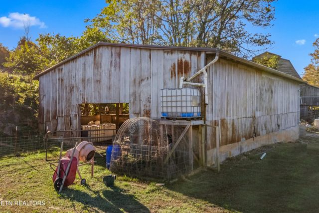 1575 Thompson Creek Rd, Morristown, TN 37813